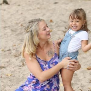 Meet your Posher, Alisa